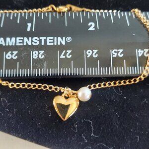 Vintage Avon Sentimental Accent heart & pearl bracelet